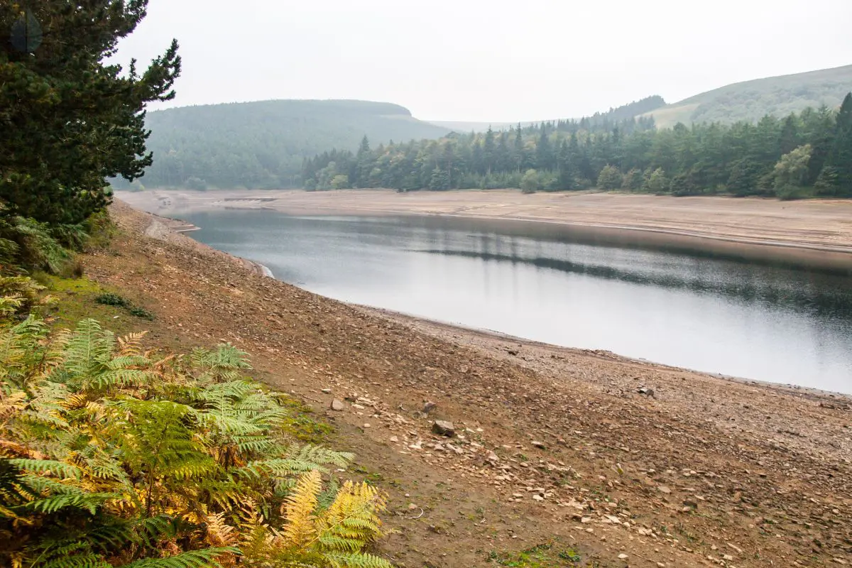 low reservoir water level at the end of a dry summer in the UK